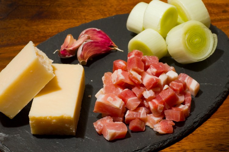 lardon and leek pasta ingredients